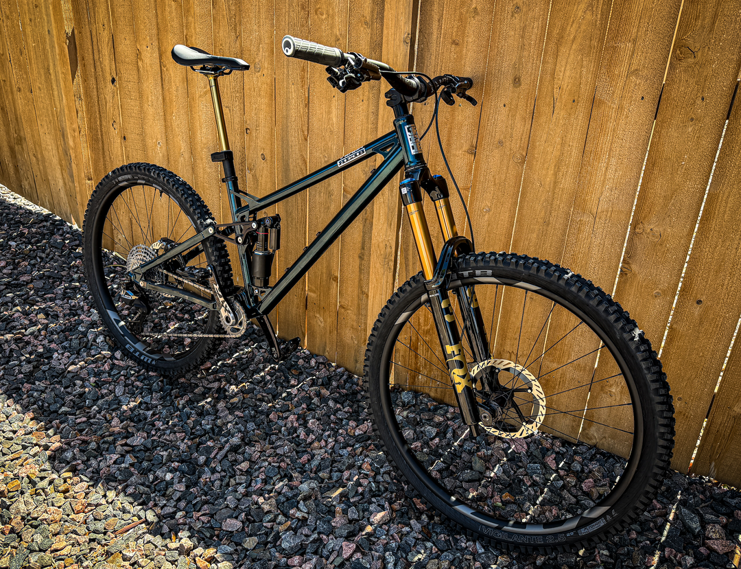 CRAFTED RIDES • Custom STEEZL